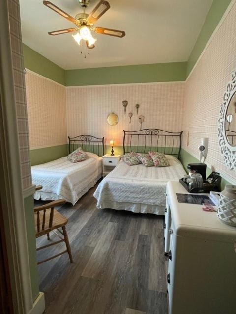 Auberge Presbytere Mont Lac-Vert Hébertville Exteriér fotografie